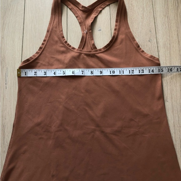 Lululemon Racerback Running Tank Top in Burnt Orange - Picture 7 of 8